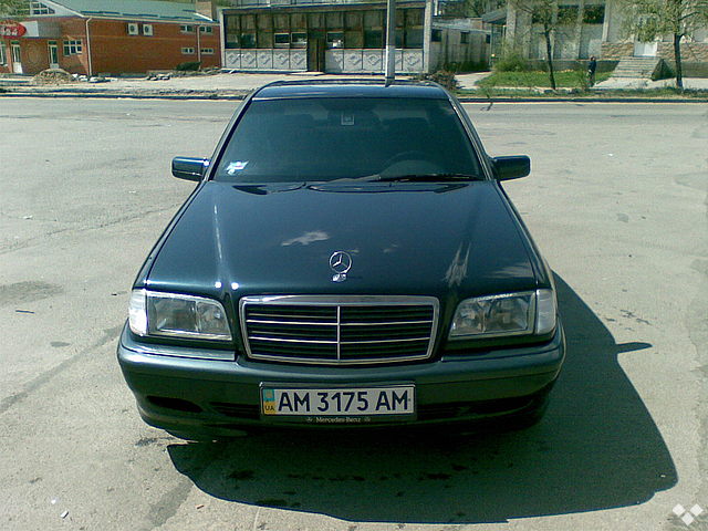 Mercedes-Benz C-Class С 240