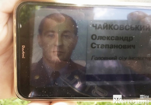 В парке Гагарина пьяный мужчина едва не сбил женщину с ребенком. ФОТО