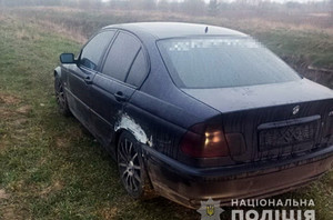 У місті Житомирської області 23-річний водій BMW, аби приховати причетність до ДТП, заявив до поліції про угон