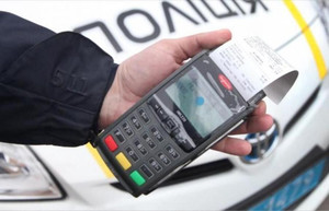 Українських водіїв попередили про ще один незаконний штраф поліції