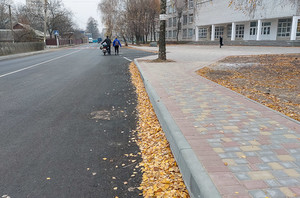 У Житомирі продовжують ремонтувати частину вулиці Тараса Бульби-Боровця за майже 6 мільйонів