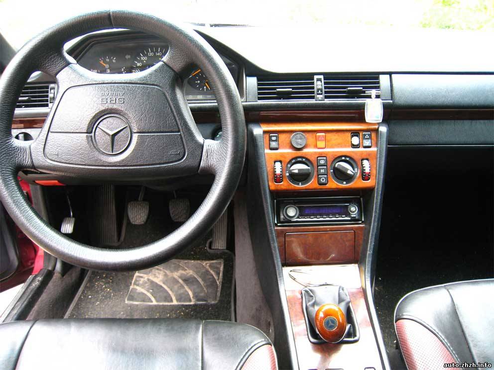 Mercedes W124 E200 Cabrio