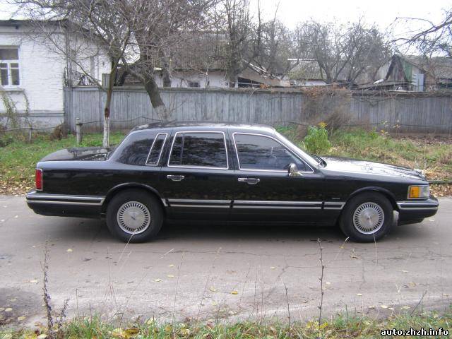 Lincoln Town Car  1991 г.в.