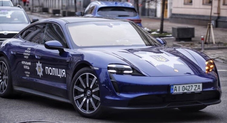 В Україні помітили поліцейський Porsche. ФОТО Изображение 2