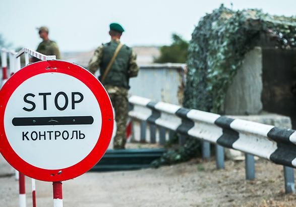 Український Уряд змінив умови перетину кордону