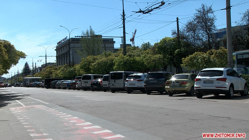 Перші платні парковки у Житомирі облаштують біля Житнього та Сінного ринків. ВІДЕО Изображение 2