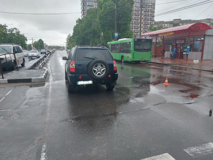 ДТП у Житомирі: водій Chery проїхав на червоне світло і збив пішоходів Изображение 2