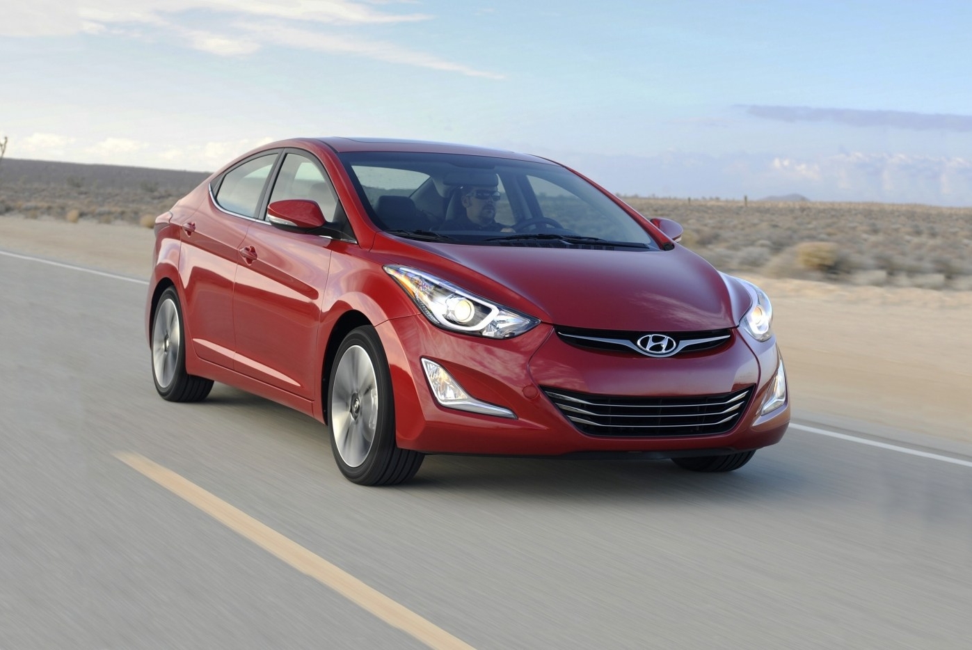 Hyundai Elantra: преимущества автомобиля перед конкурентами