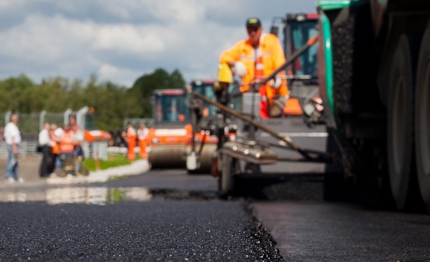 До кінця 2023 року планується відремонтувати дорогу між Чудновом та Мирополем