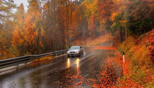 Підготовка авто до подорожі в гори восени: на що звернути увагу