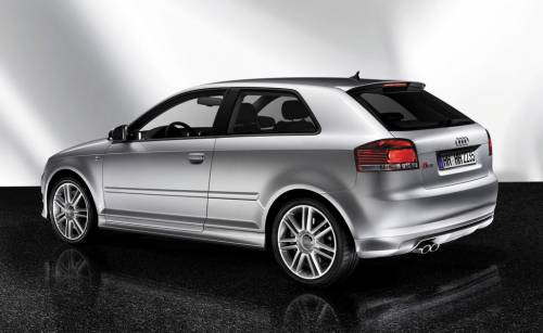 Audi S3 photo 2