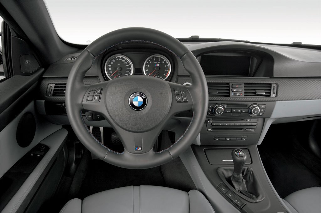 BMW M3 photo 1 1024x680