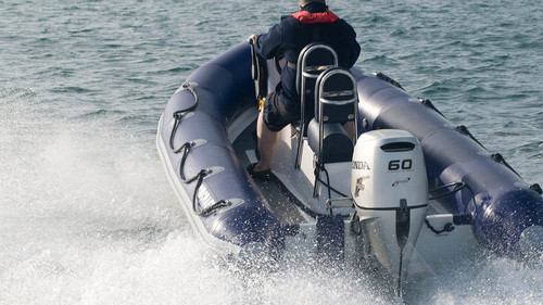 Почему двухтактный мотор для лодки это хорошее решение?